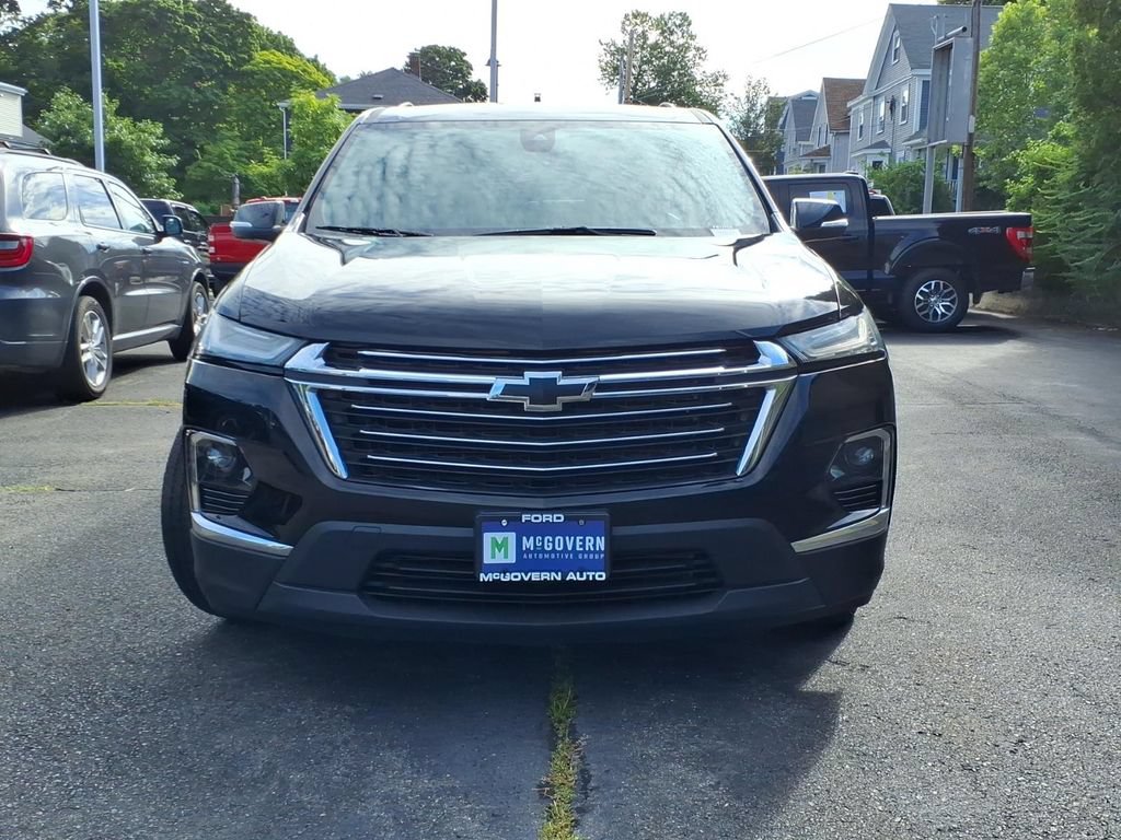 Used 2023 Chevrolet Traverse LT AWD/4WD image 3