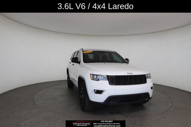Used 2020 Jeep Grand Cherokee Laredo AWD/4WD image 28