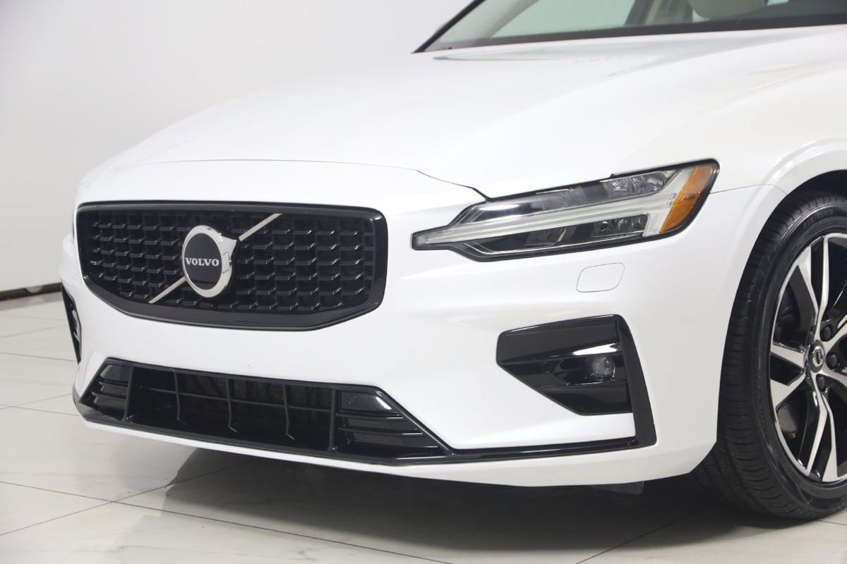 Used 2024 Volvo S60 B5 Core w/ Climate Package FWD image 43