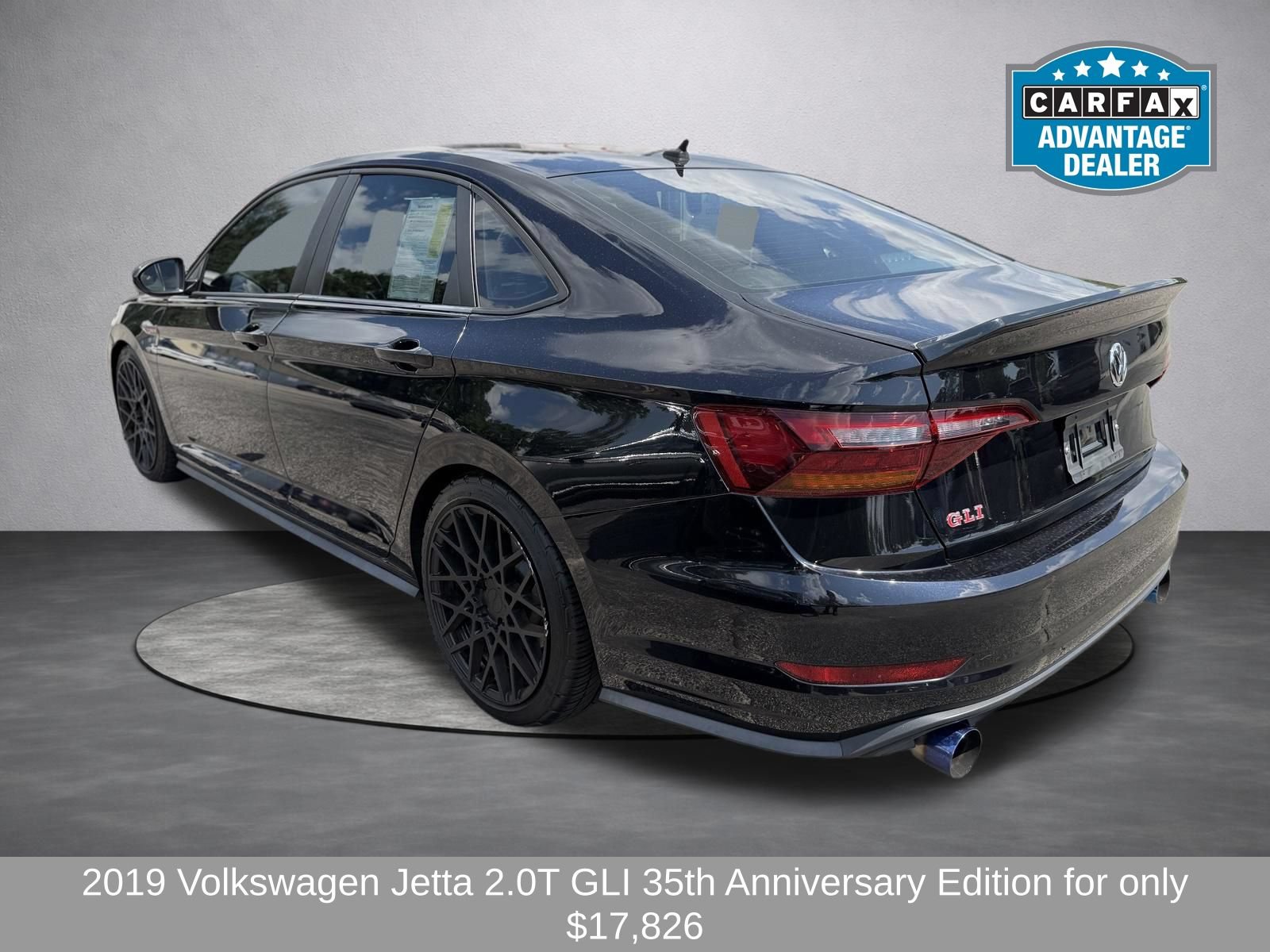 Used 2019 Volkswagen Jetta GLI FWD image 3
