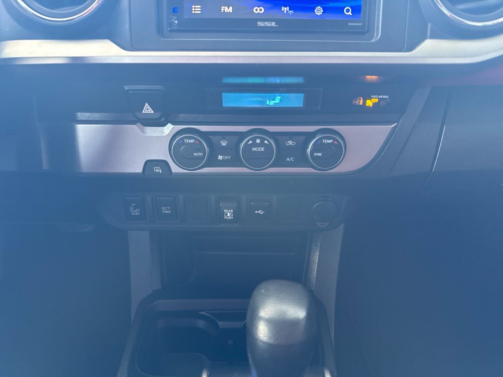 Used 2022 Toyota Tacoma SR5 w/ Technology Package RWD image 24