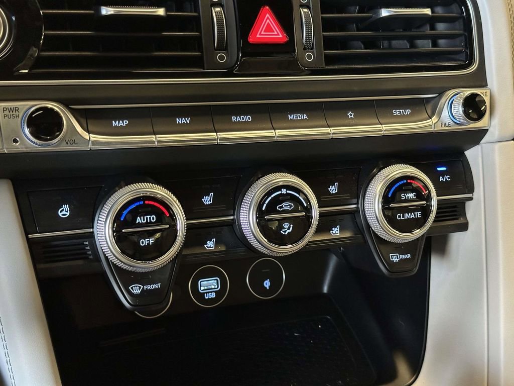 Used 2023 Genesis G70 3.3T w/ Sport Prestige Package AWD/4WD image 33