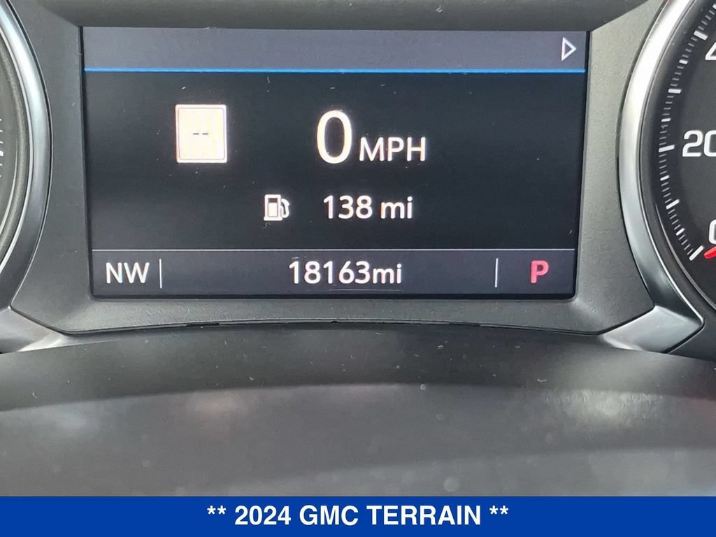 Used 2024 GMC Terrain SLT w/ Infotainment Package II AWD/4WD image 22