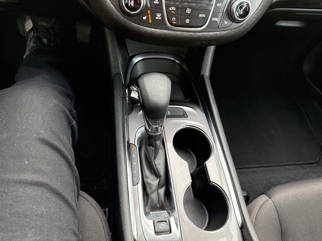 Used 2023 Chevrolet Malibu LT image 18