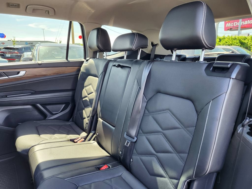 Certified 2024 Volkswagen Atlas SE AWD/4WD image 10