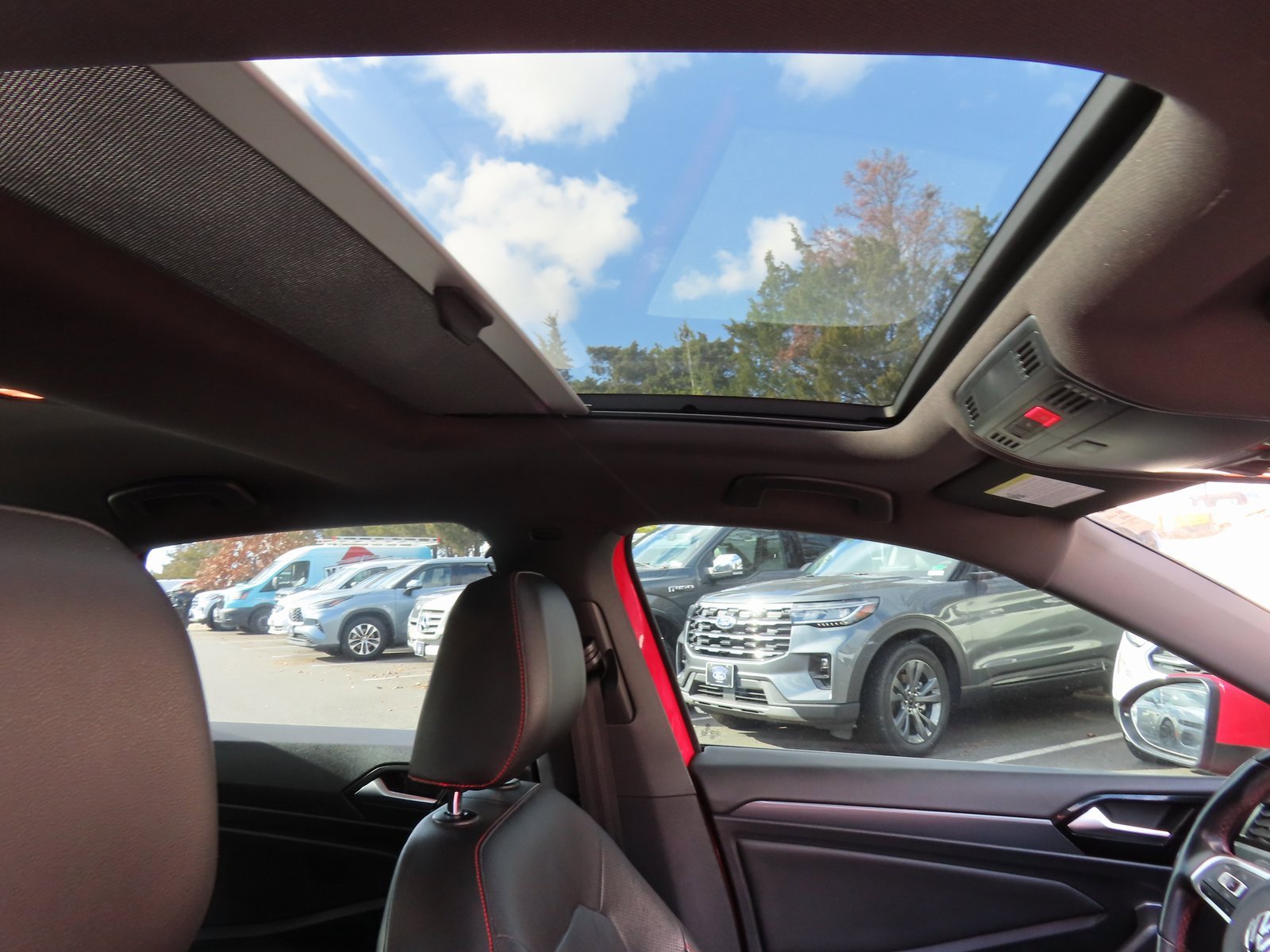 Used 2019 Volkswagen Jetta GLI Autobahn image 33