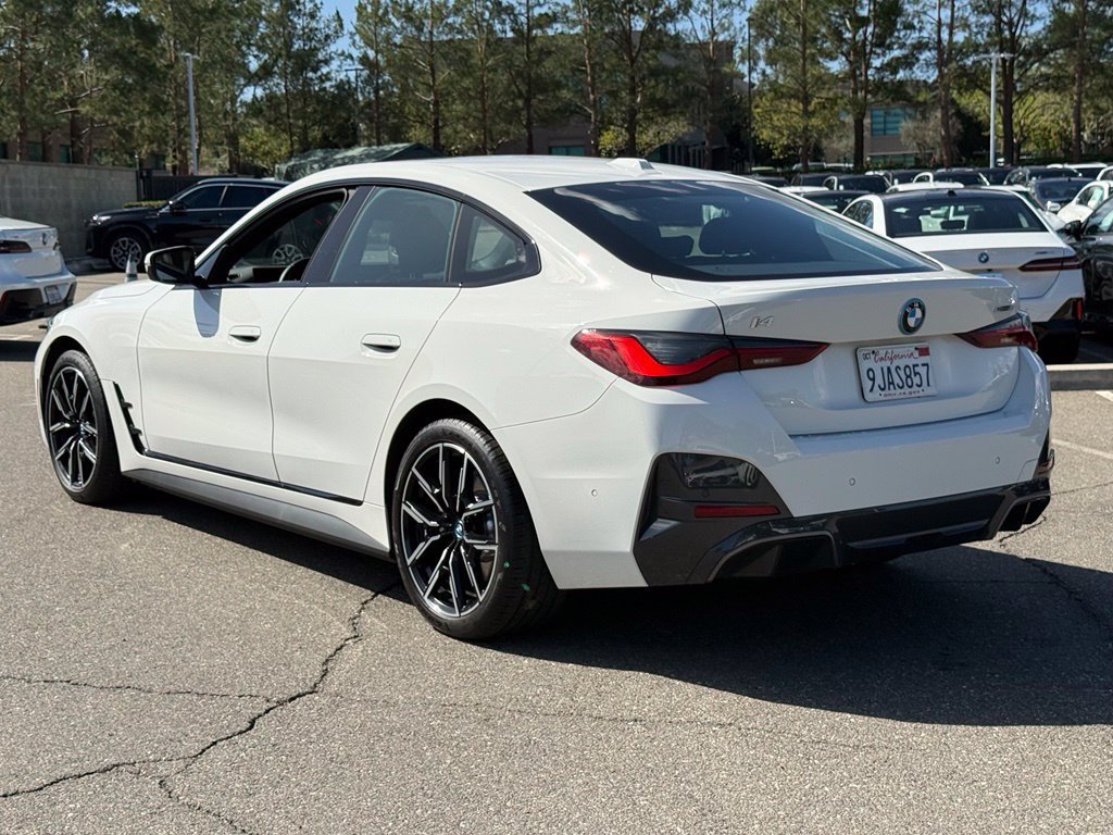 Certified 2024 BMW i4 eDrive40 w/ M Sport Package RWD image 12