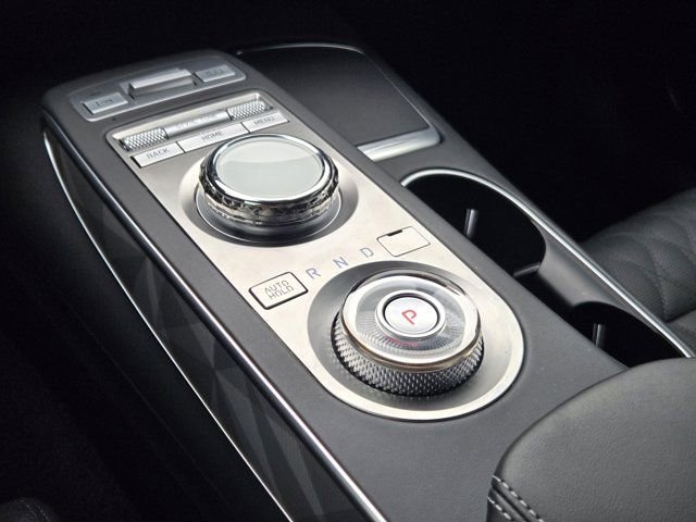 Used 2025 Genesis GV70 3.5T Sport w/ Sport Advanced Package AWD/4WD image 21