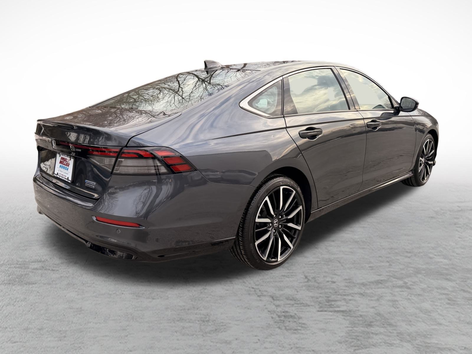 Used 2023 Honda Accord Touring image 6