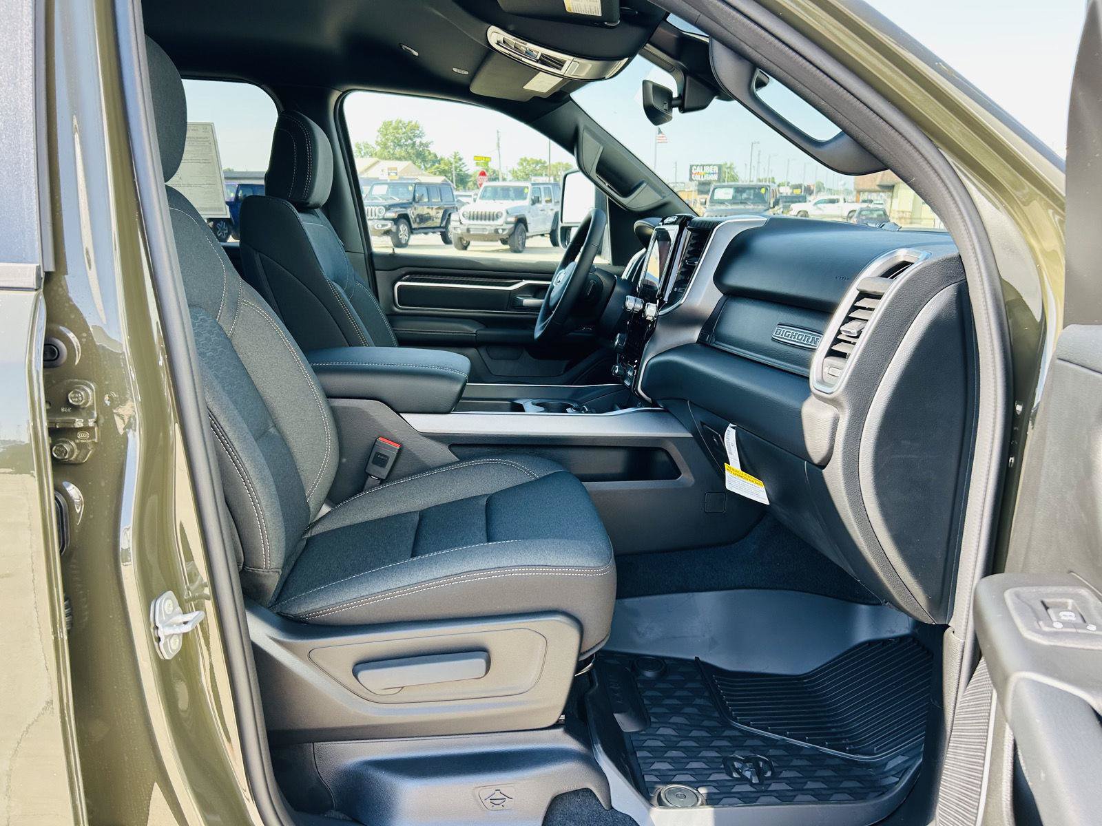 New 2027 RAM 1500 Big Horn AWD/4WD image 35
