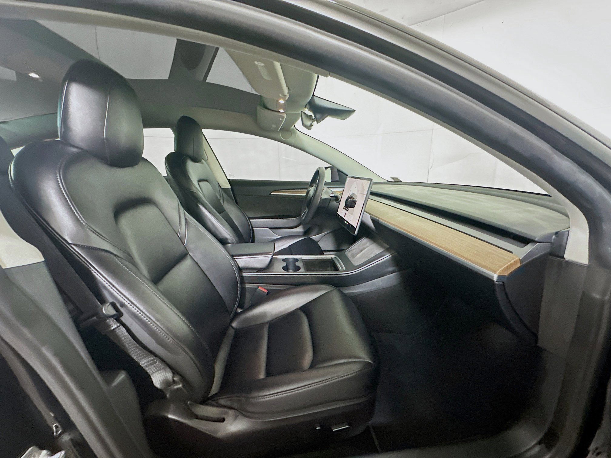 Used 2023 Tesla Model 3 Performance image 30