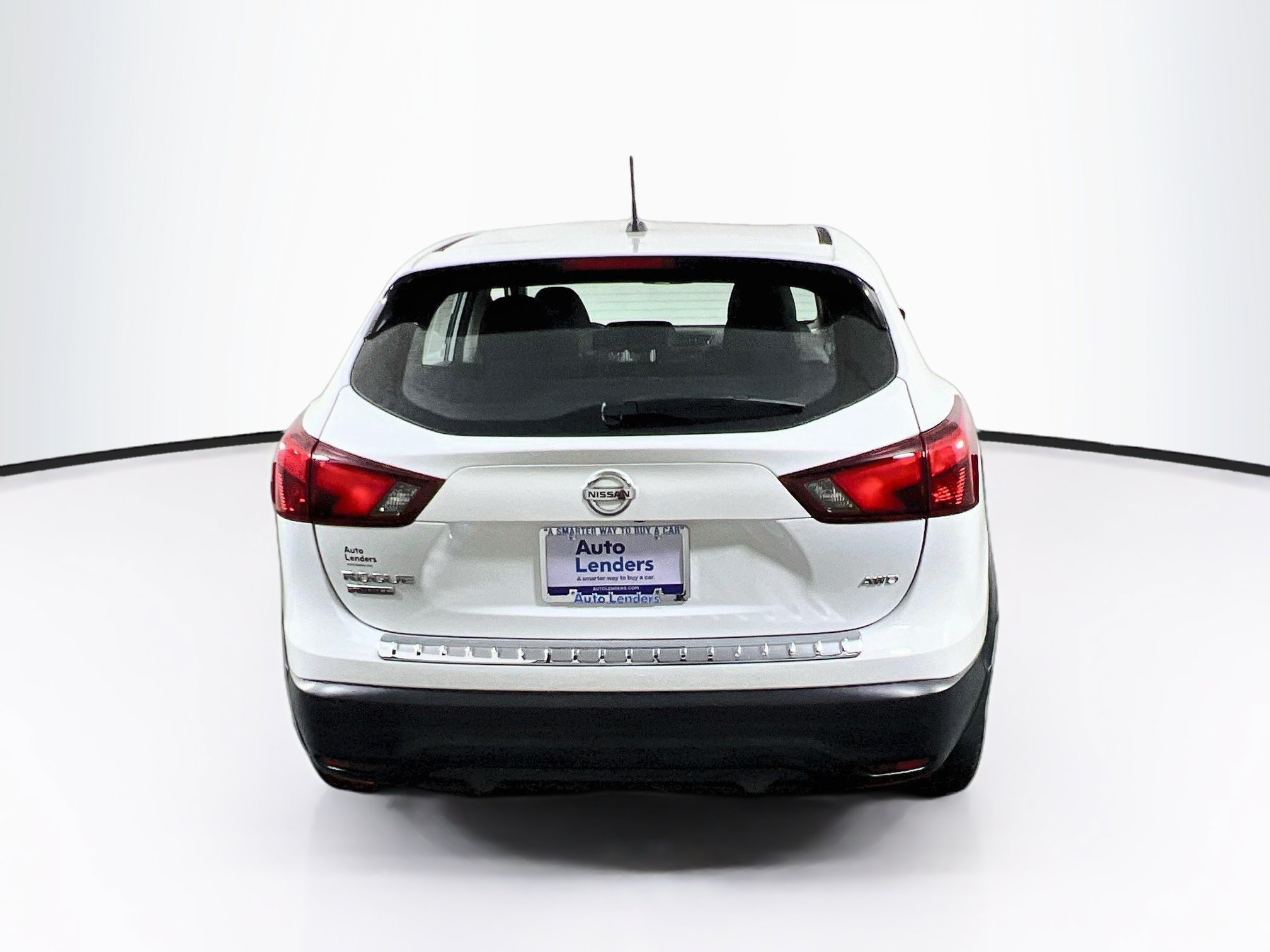 Used 2018 Nissan Rogue Sport S w/ S Appearance Package AWD/4WD image 6