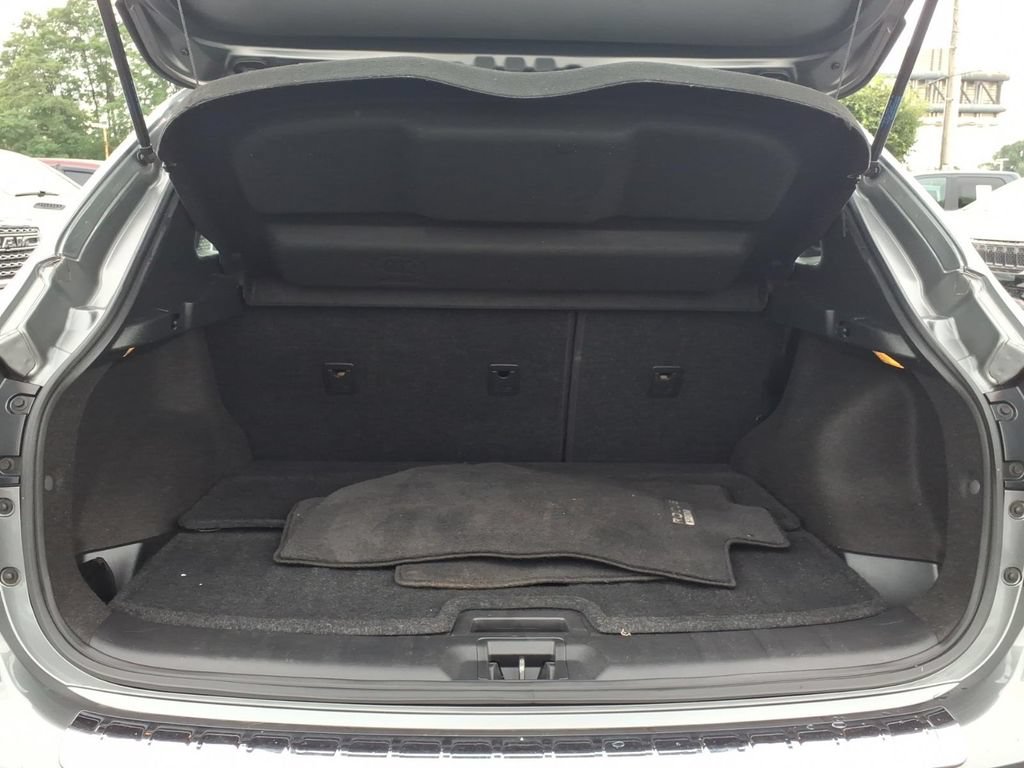 Used 2019 Nissan Rogue Sport S AWD/4WD image 17