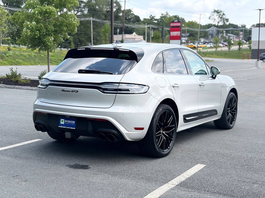 Used 2022 Porsche Macan GTS AWD/4WD image 6