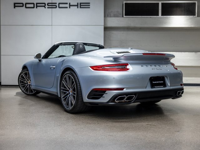 Certified 2017 Porsche 911 Turbo image 3