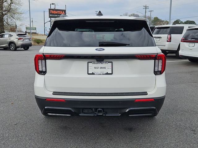 Used 2025 Ford Explorer ST-Line w/ Premium Package image 7