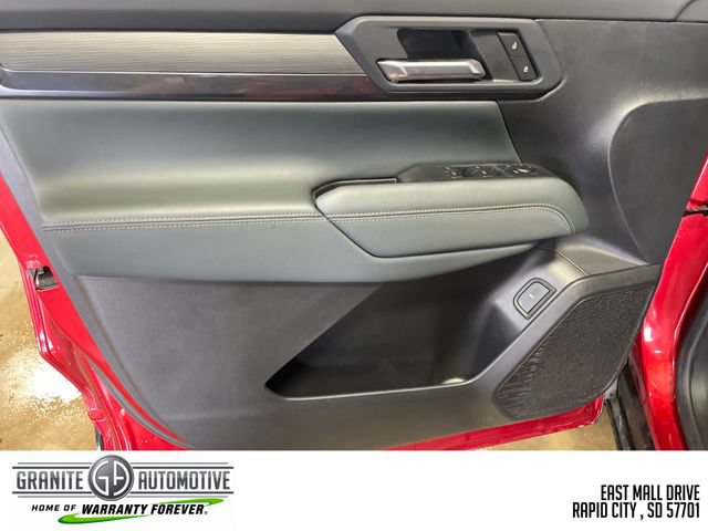 Used 2026 GMC Terrain AT4 AWD/4WD image 12