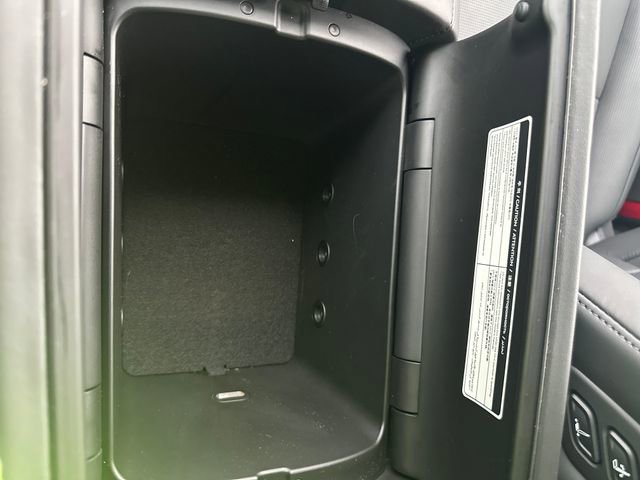 Used 2022 Subaru Outback Touring XT image 19