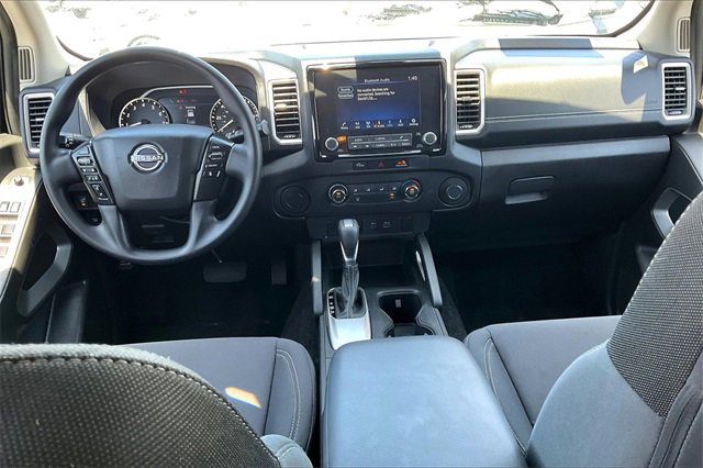 Certified 2024 Nissan Frontier SV w/ Technology Package image 15