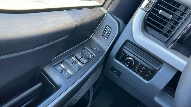 New 2026 Ford F250 XLT w/ XLT Premium Package image 31