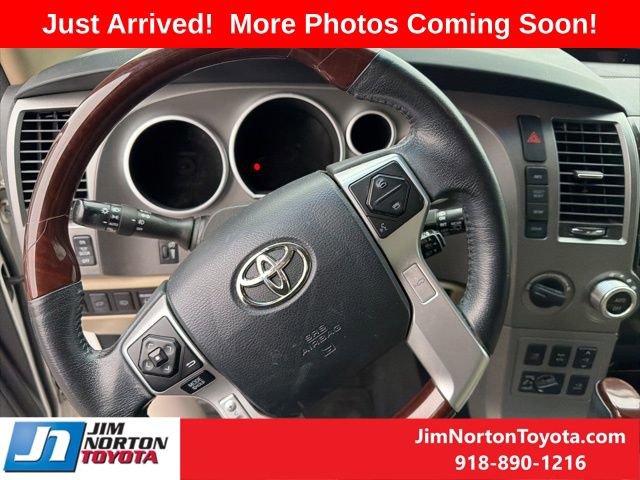 Used 2016 Toyota Sequoia Platinum image 12
