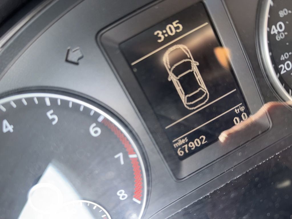 Used 2012 Volkswagen Eos Komfort FWD image 5