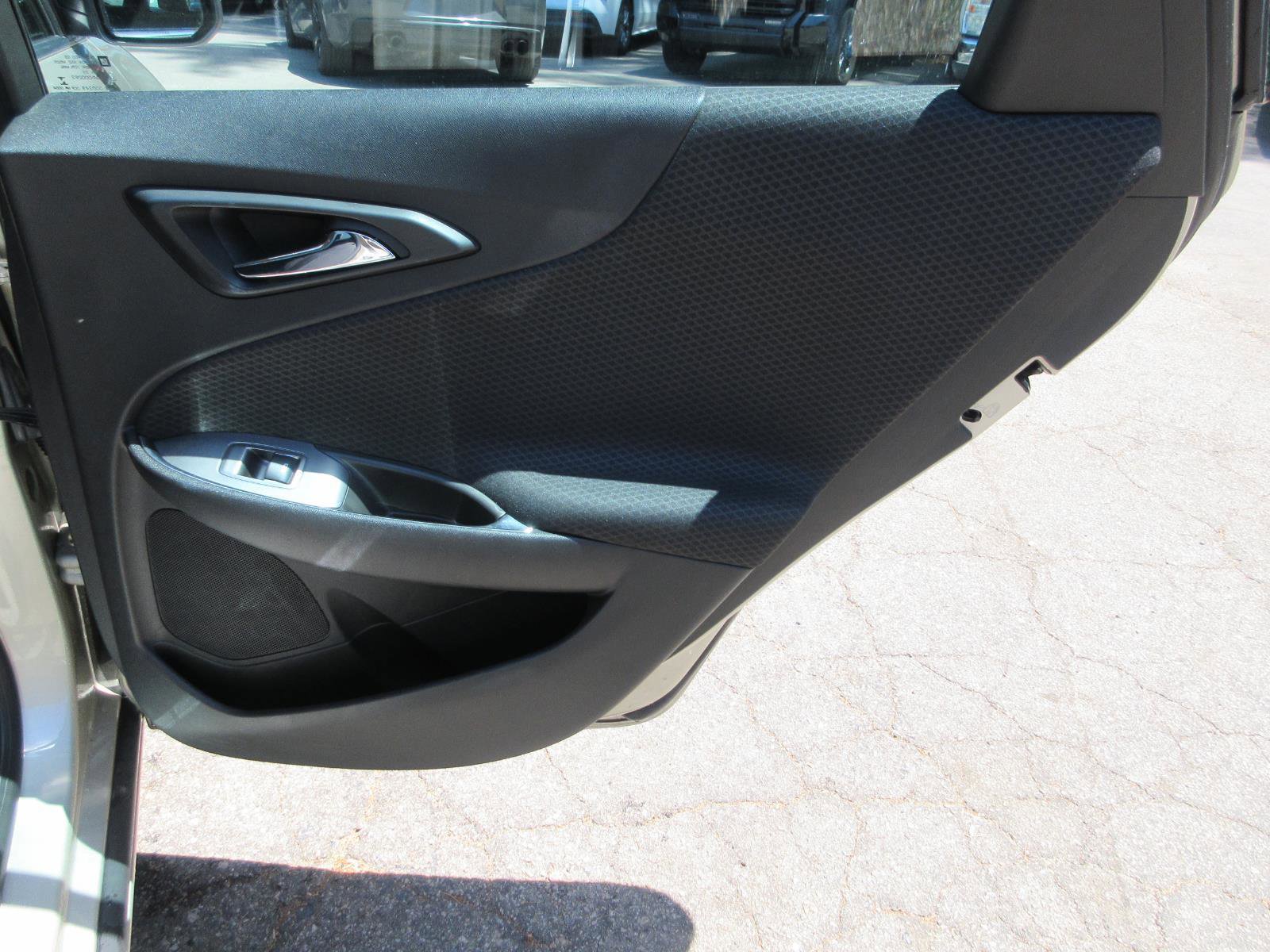 Used 2016 Chevrolet Malibu LT w/ Driver Confidence Package FWD image 23