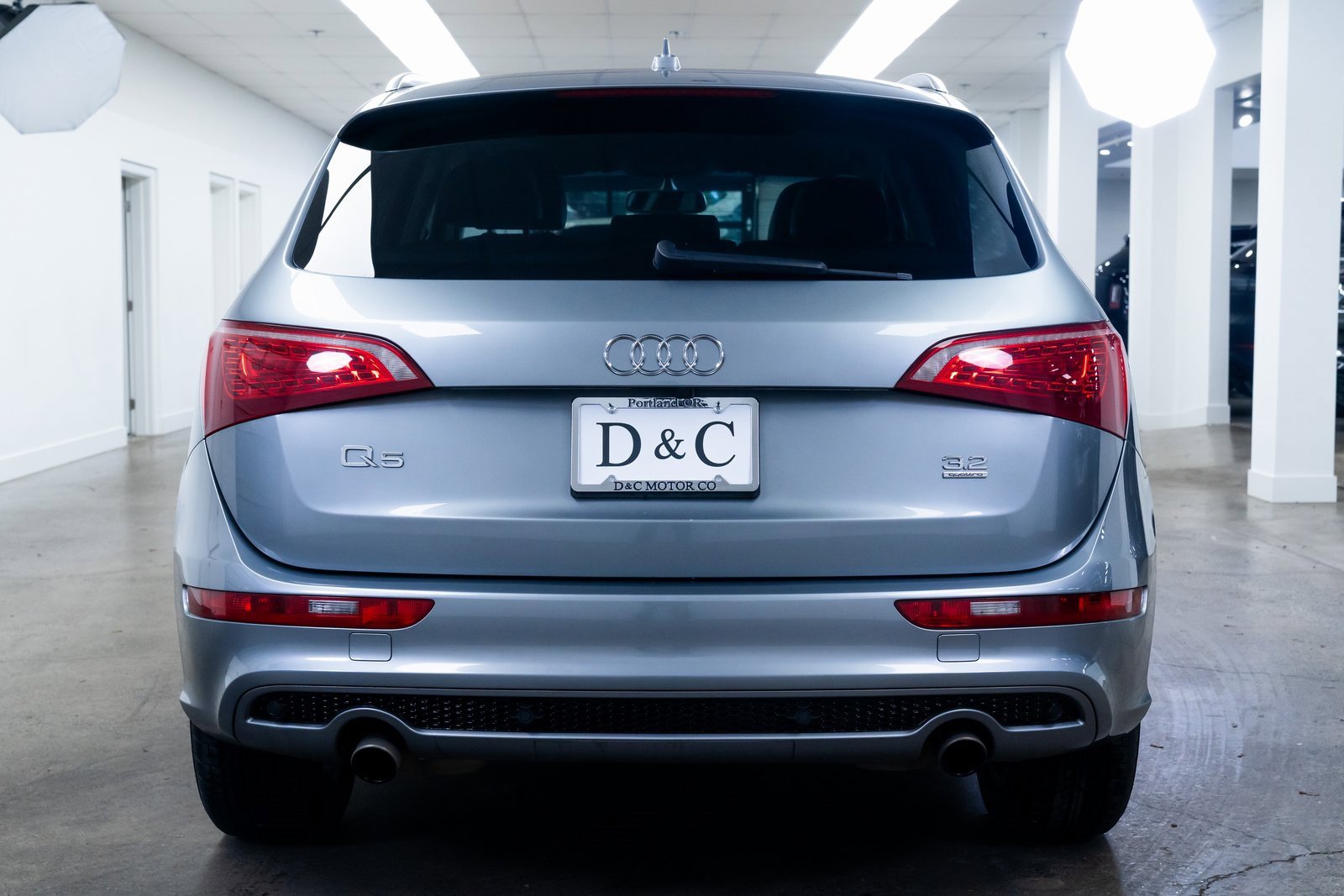 Used 2011 Audi Q5 3.2 Prestige image 5