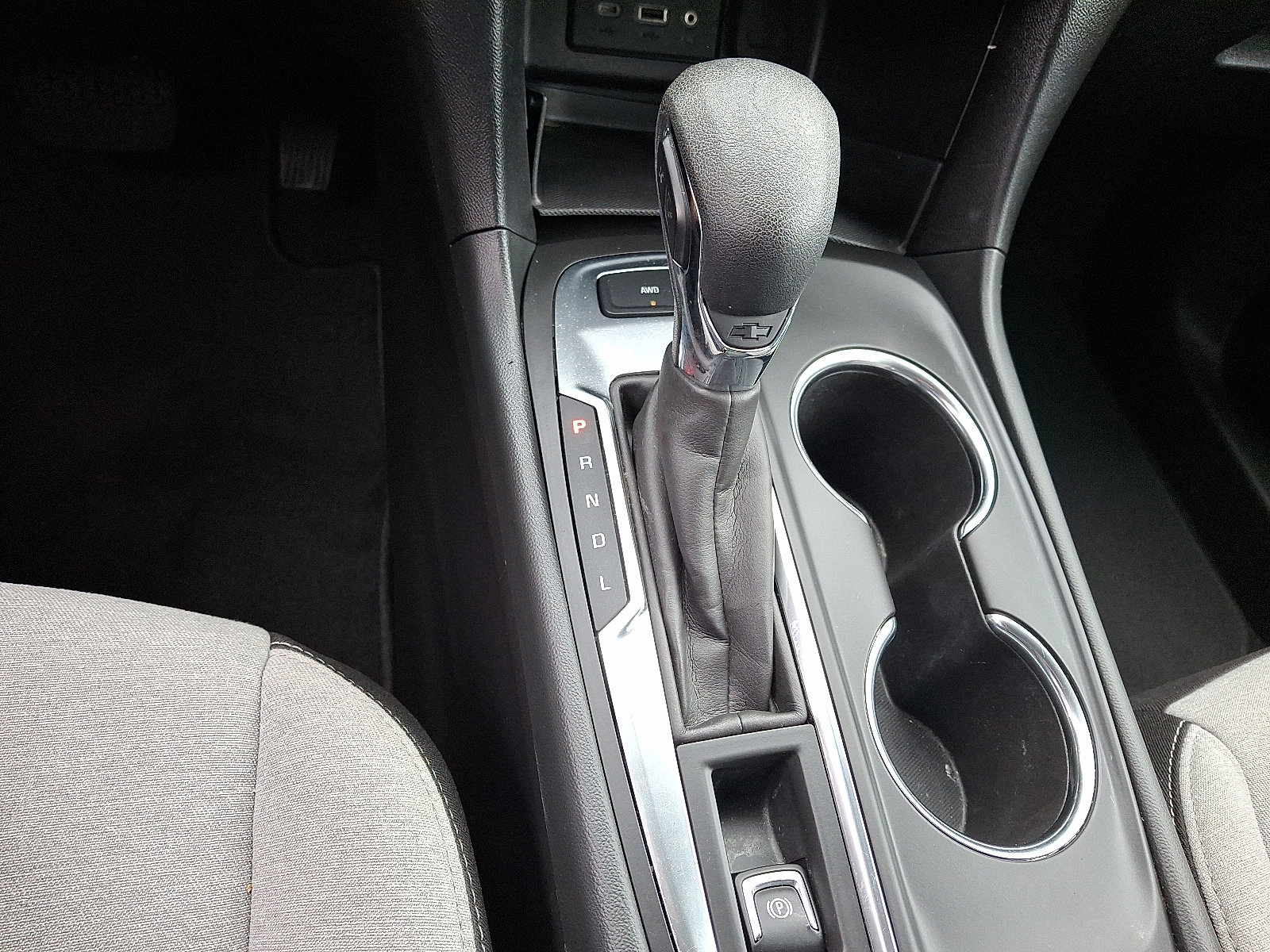 Certified 2024 Chevrolet Equinox LS w/ Midnight Edition image 15