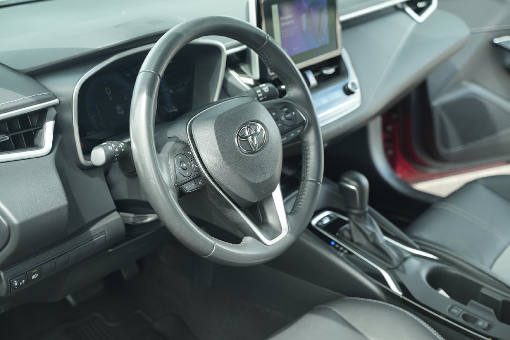 Used 2024 Toyota Corolla XSE FWD image 27