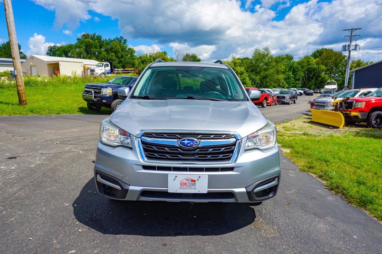 Used 2017 Subaru Forester 2.5i Premium w/ All-Weather Package AWD/4WD image 10