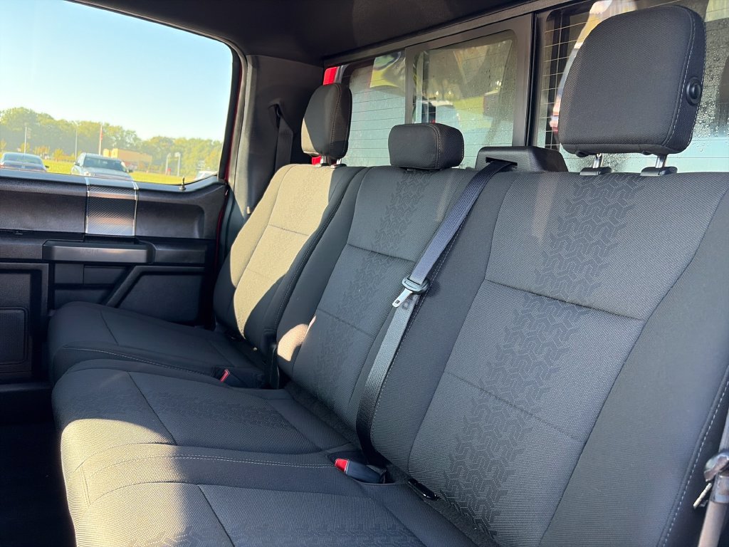 Used 2018 Ford F150 XLT w/ Equipment Group 302A Luxury AWD/4WD image 32