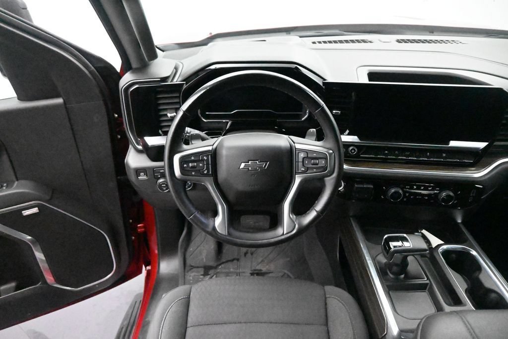 Used 2023 Chevrolet Silverado 1500 RST w/ Convenience Package II AWD/4WD image 20