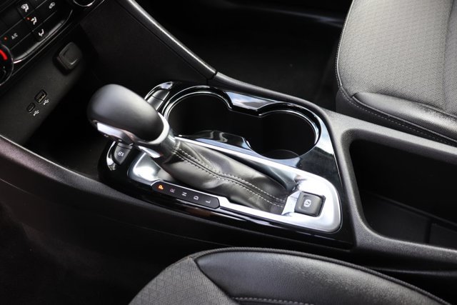 Used 2025 Buick Encore GX Preferred FWD image 16