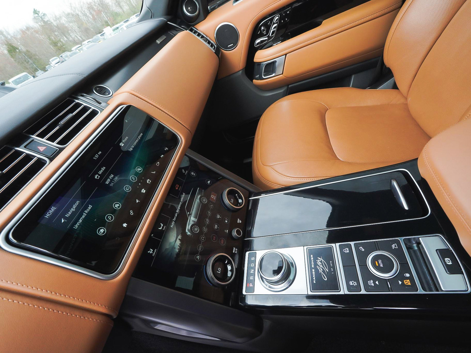 Used 2021 Land Rover Range Rover Autobiography Fifty Edition image 24