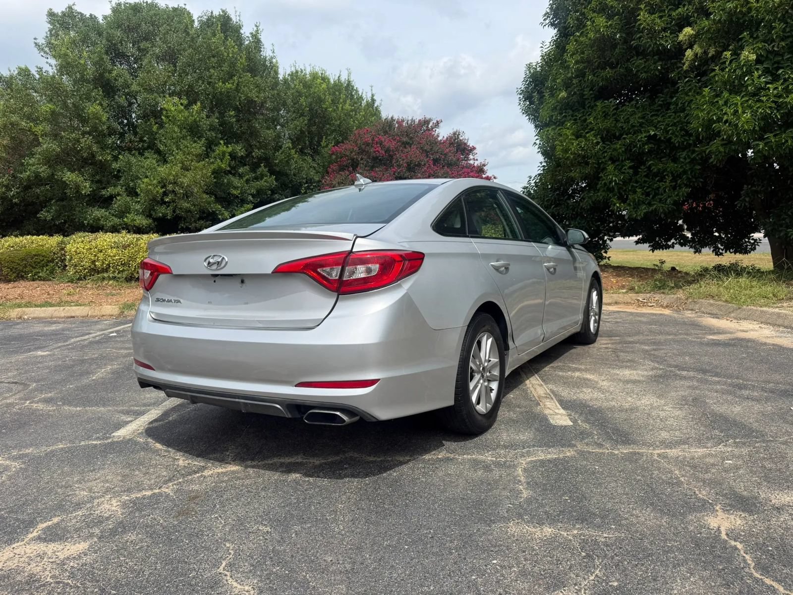 Used 2016 Hyundai Sonata SE FWD image 7