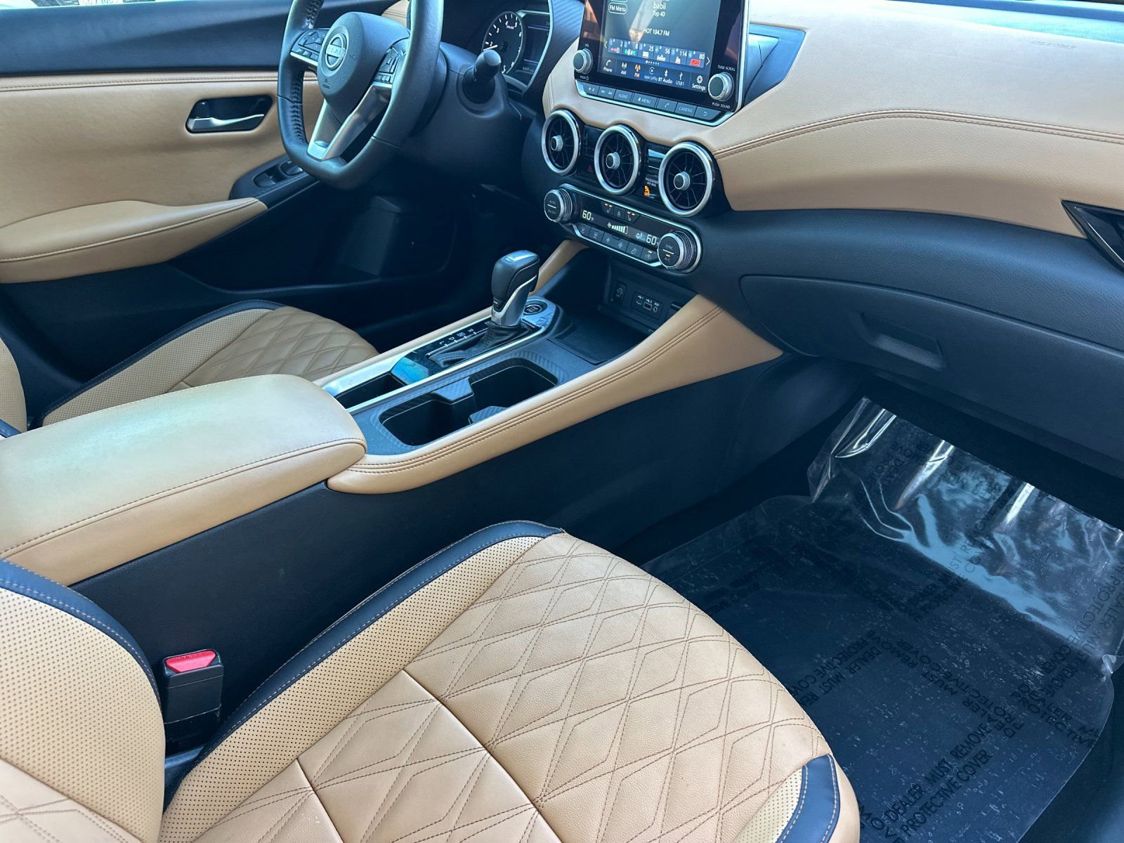 Used 2024 Nissan Sentra SV w/ SV Premium Package image 14