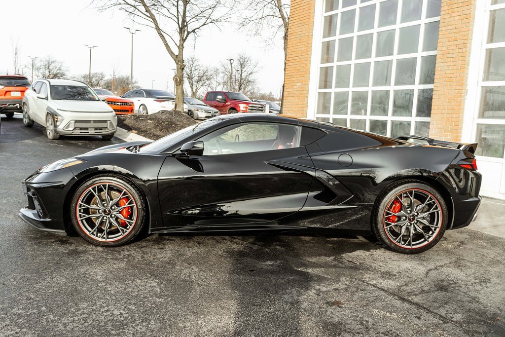 Used 2024 Chevrolet Corvette Stingray Preferred Cpe w/ Z51 Performance Package image 38