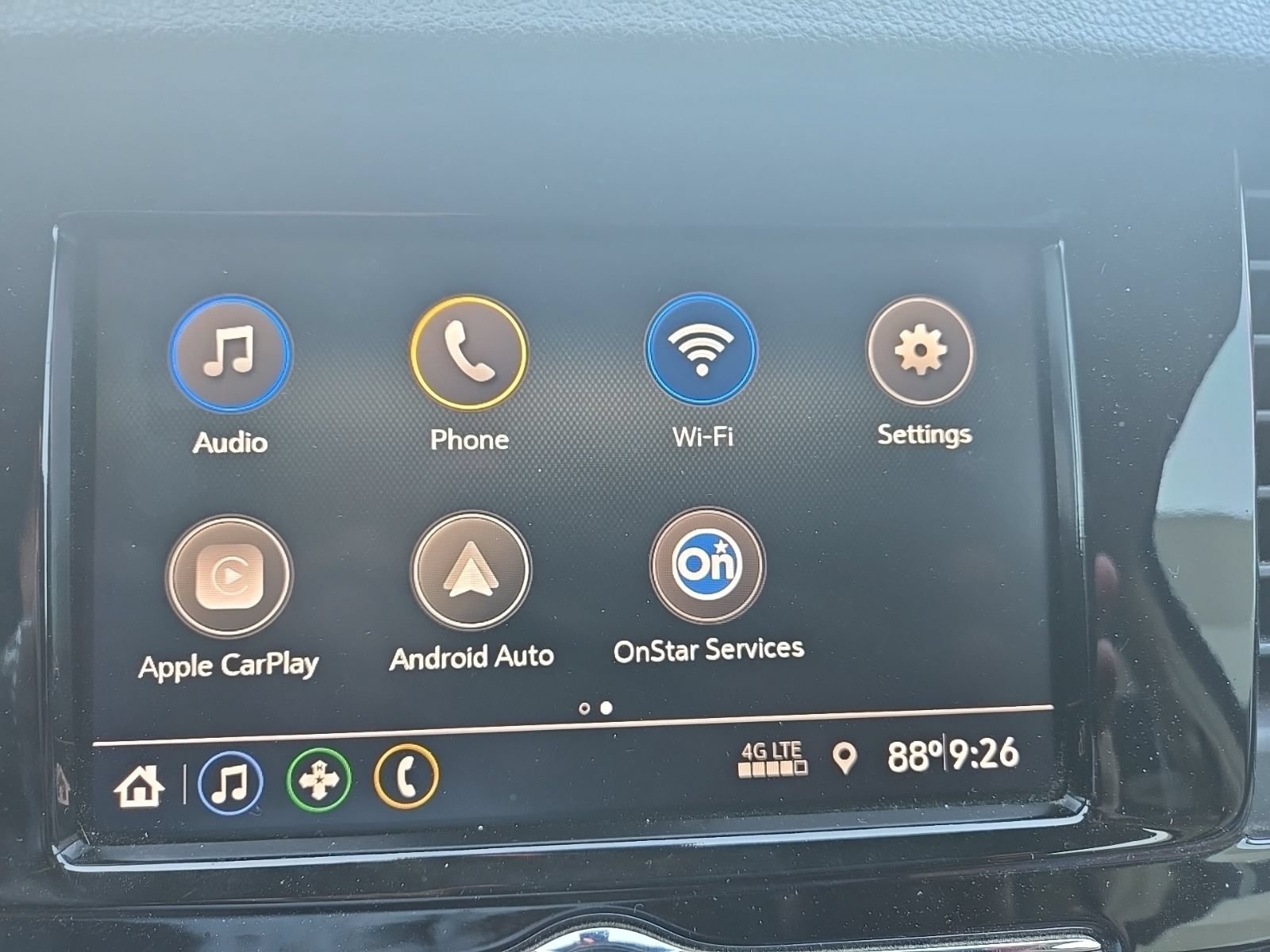 Used 2022 Buick Encore Preferred w/ Safety Package FWD image 16