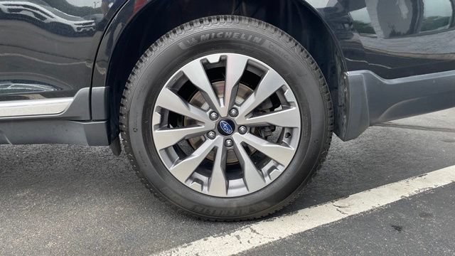 Used 2017 Subaru Outback 3.6R Touring AWD/4WD image 36