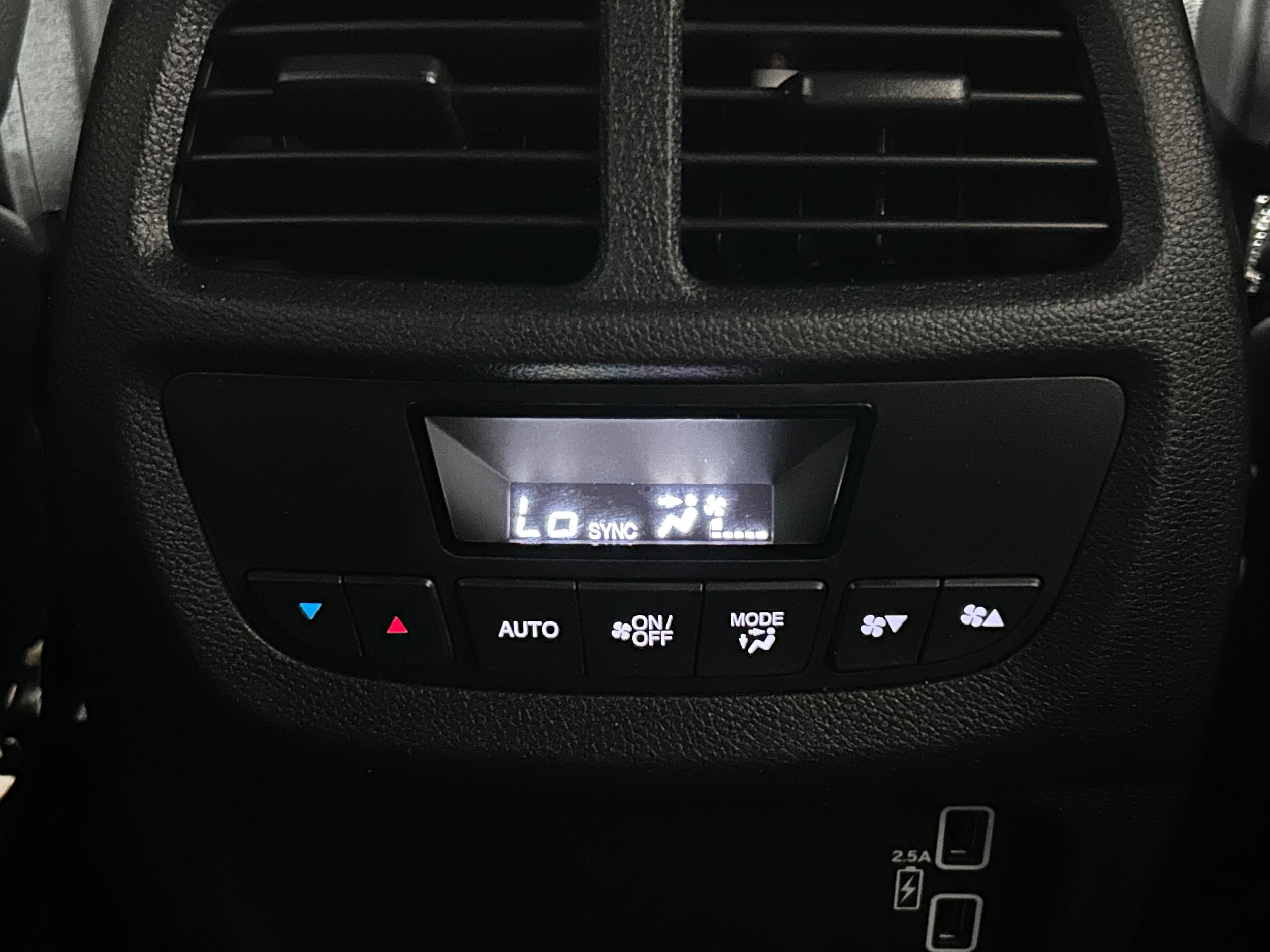 Used 2022 Honda Pilot TrailSport image 30
