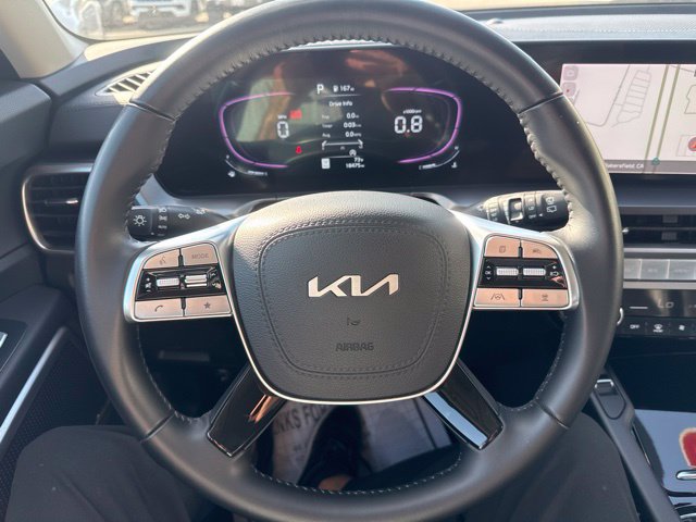 Used 2024 Kia Telluride S w/ S Sunroof Package FWD image 12