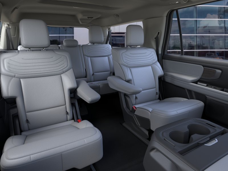 New 2026 Ford Expedition Max Platinum w/ Platinum Ultimate Package AWD/4WD image 13
