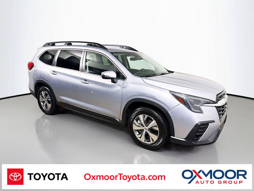 Used 2023 Subaru Ascent Premium AWD/4WD image 1