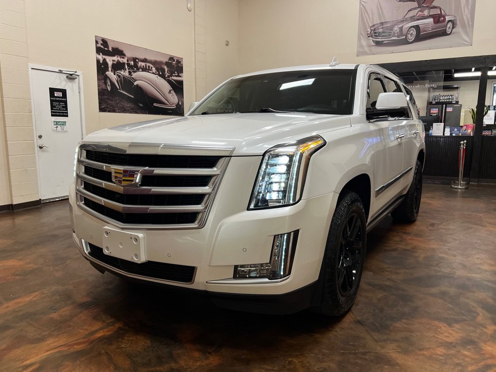 Used 2016 Cadillac Escalade Premium AWD/4WD image 57