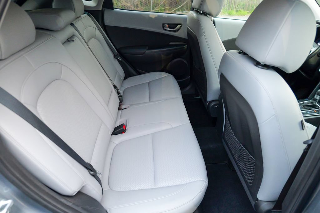 Used 2019 Hyundai Kona Limited AWD/4WD image 31