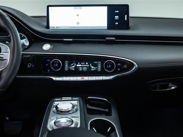 Used 2023 Genesis GV70 2.5T w/ Select Package image 27