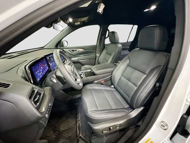 New 2026 Chevrolet Traverse LT w/ LPO, Floor Liner Package image 23
