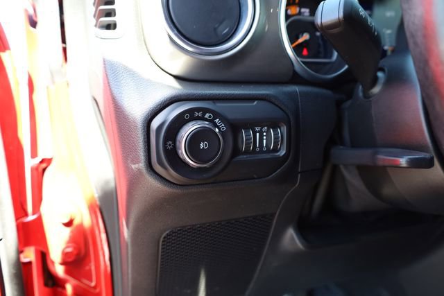 Used 2021 Jeep Wrangler Unlimited Sahara w/ Safety Group image 14