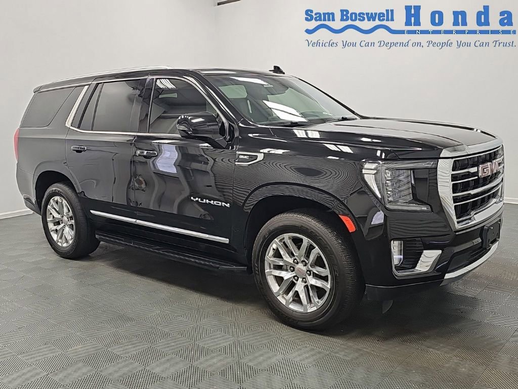 Used 2022 GMC Yukon SLT w/ SLT Premium Package